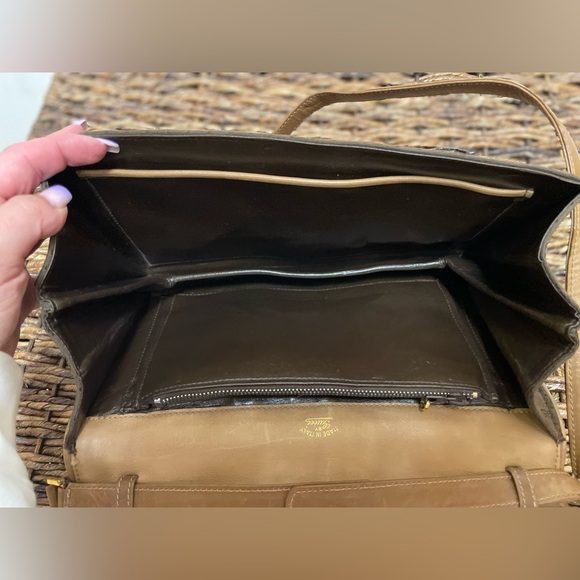 100% Authentic EXTREMELY RARE Early Vintage Gucci Micro GG Saddle Shoulder Bag - Picture 11 of 13